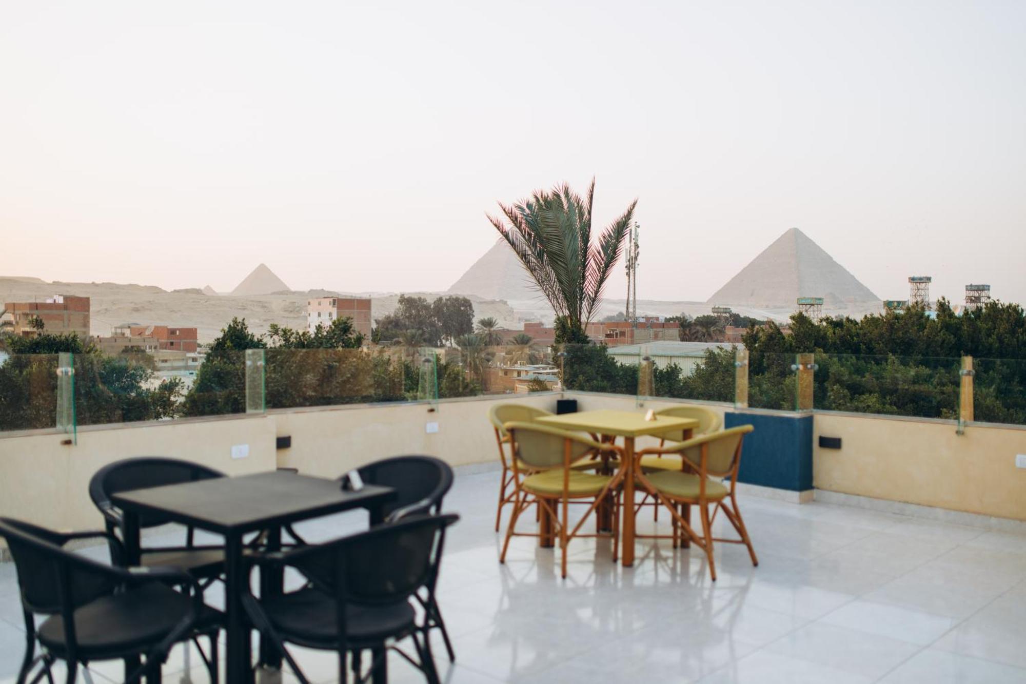 Hotel Regent Pyramids View Kafret el-Gabal Exterior foto