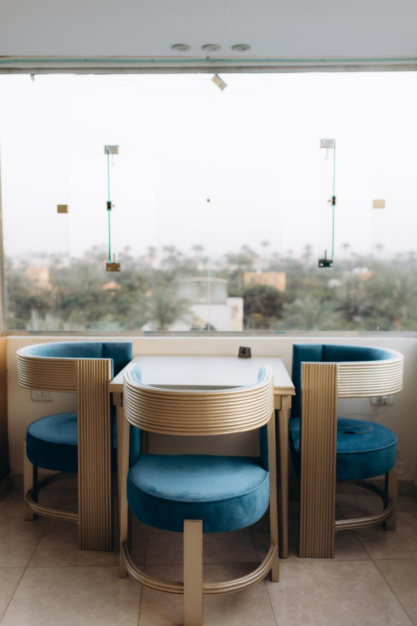 Hotel Regent Pyramids View Kafret el-Gabal Exterior foto